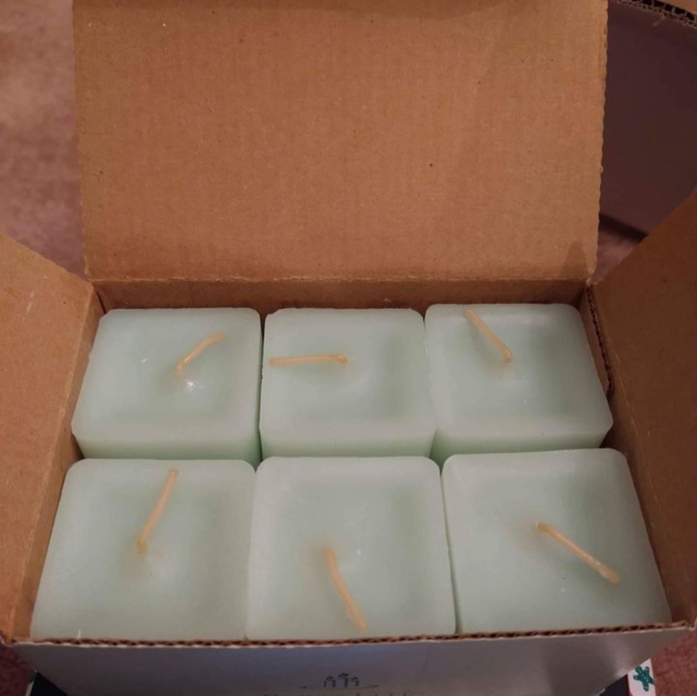 NIB PartyLite Scent Plus 6 Square Votives Honeydew Mint